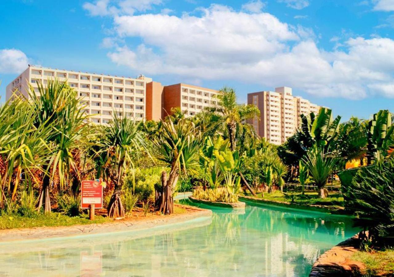 Hot Beach Resort Olimpia Luaran gambar The River at Sunway Putra